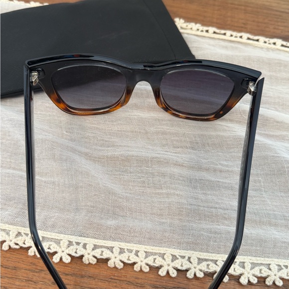 Quay Australia After Hours Black/ Tortoise Shell Sunglasses - Picture 8 of 9